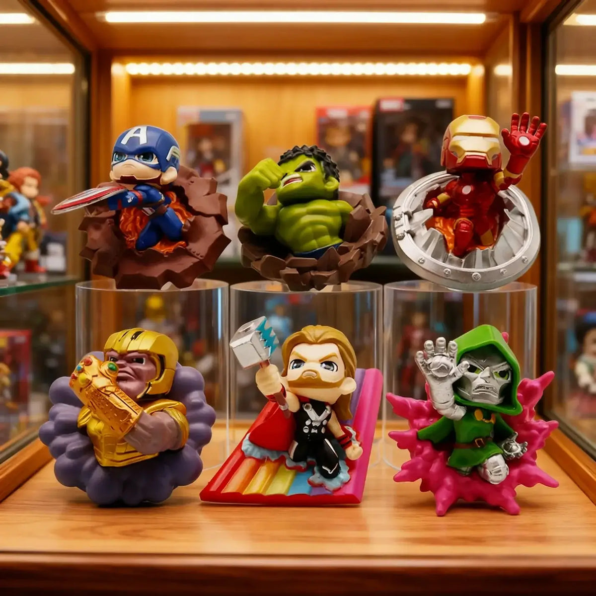 Marvel Mystery Box Collectible Figure & Fridge Magnet